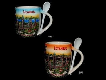 Sultan Ahmet İstanbul Kabartmalı Kaşıklı Seramik Kupa Bardak