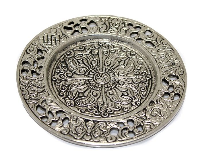 Dekoratif Metal Yuvarlak Tasarımlı Çubuk Tütsülük