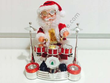 Işıklı Müzisyen Noel Babalar