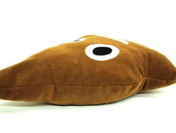 Kakaolu Krema Tasarımlı Peluş Yastık