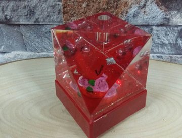 Dekoratif Kalpli Işıklı Müzikli Kalemlik