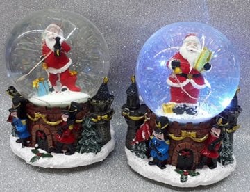 Şato Tasarım Noel Baba Işıklı Müzikli Yılbaşı Cam Kar Küresi