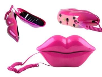 Dudak Şeklinde Telefon