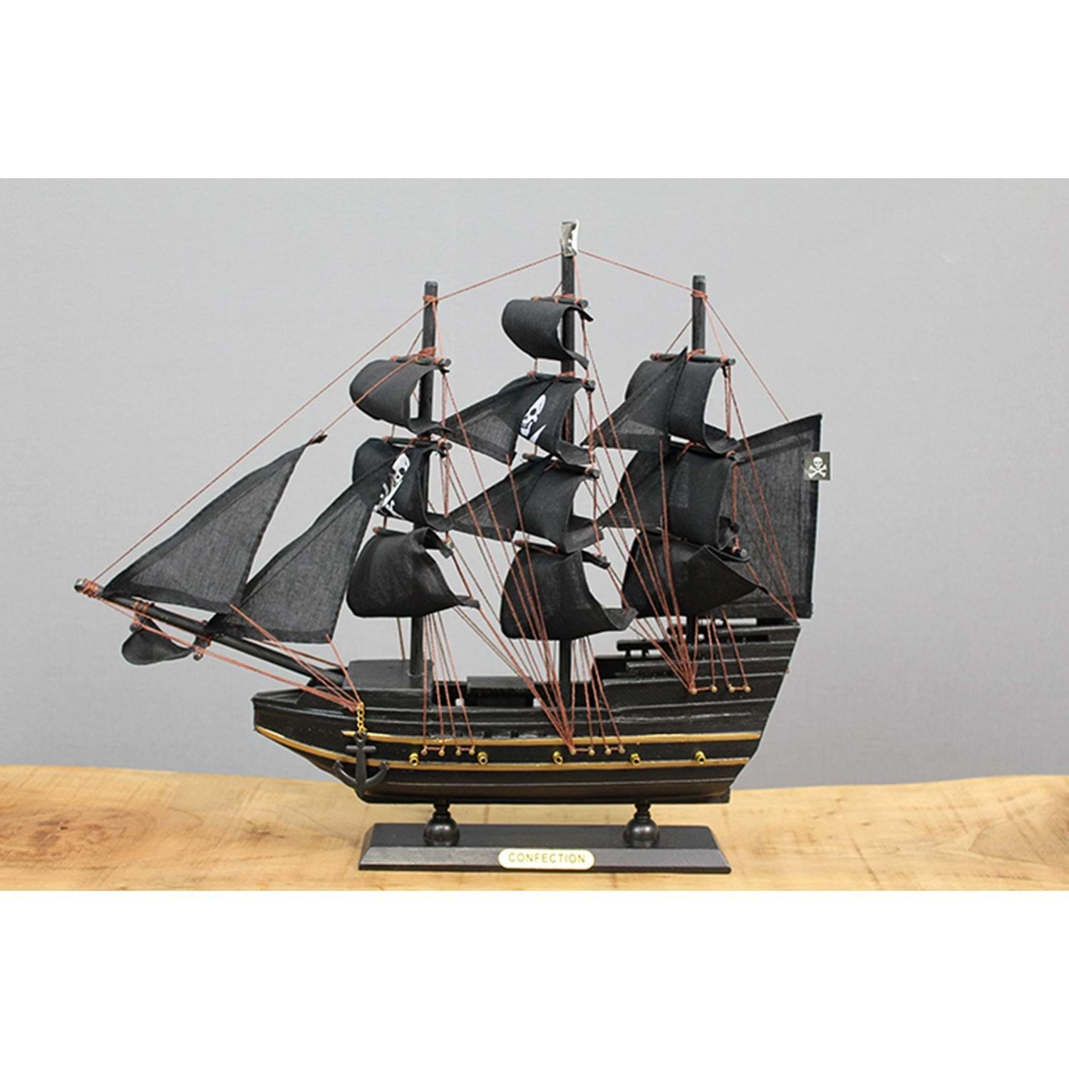 Dekoratif Ahşap Yelkenli Korsan Gemisi Maketi (35 cm x 40 cm)