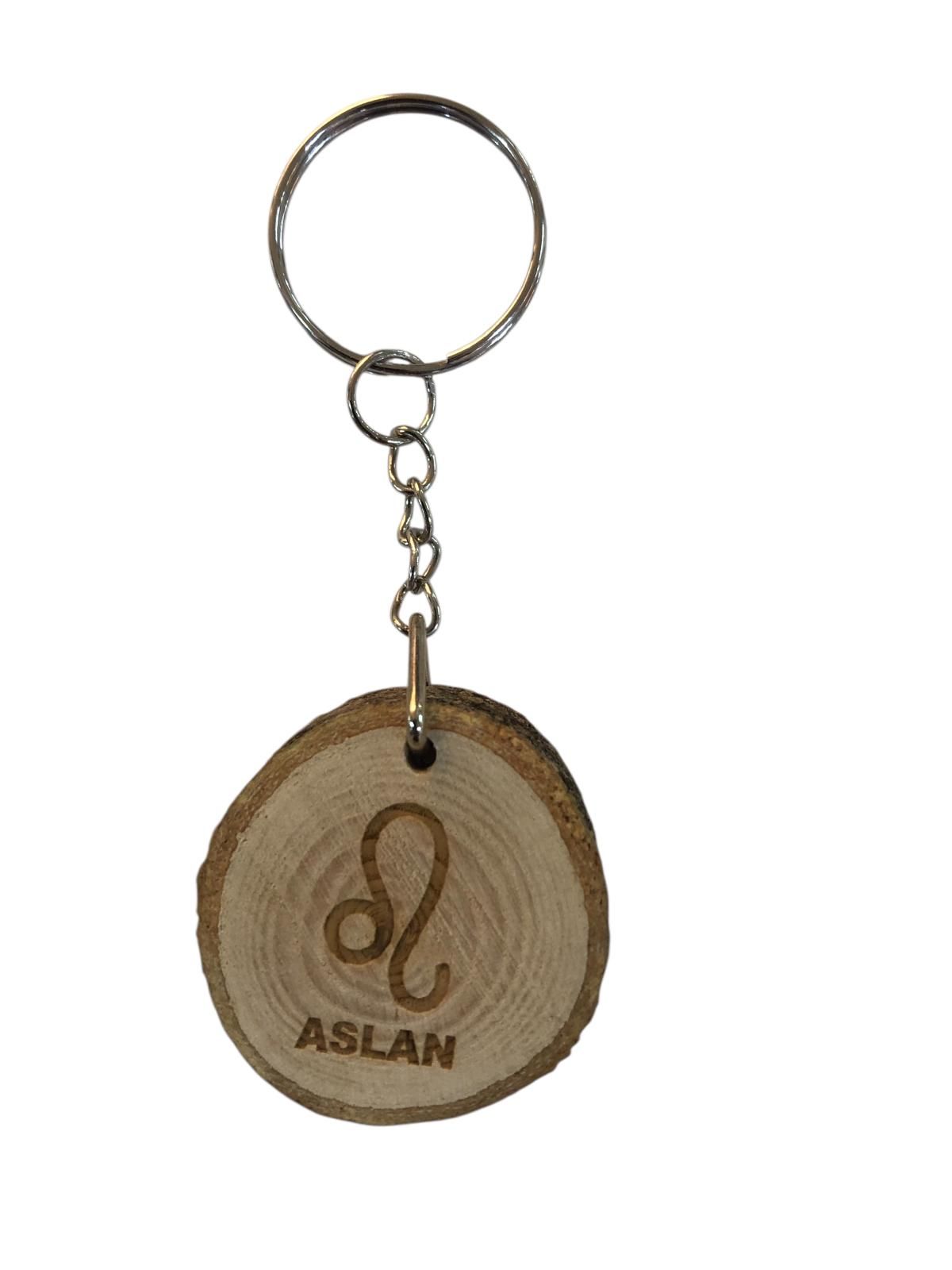 Ahşap Aslan Burcu Tasarımlı Anahtarlık