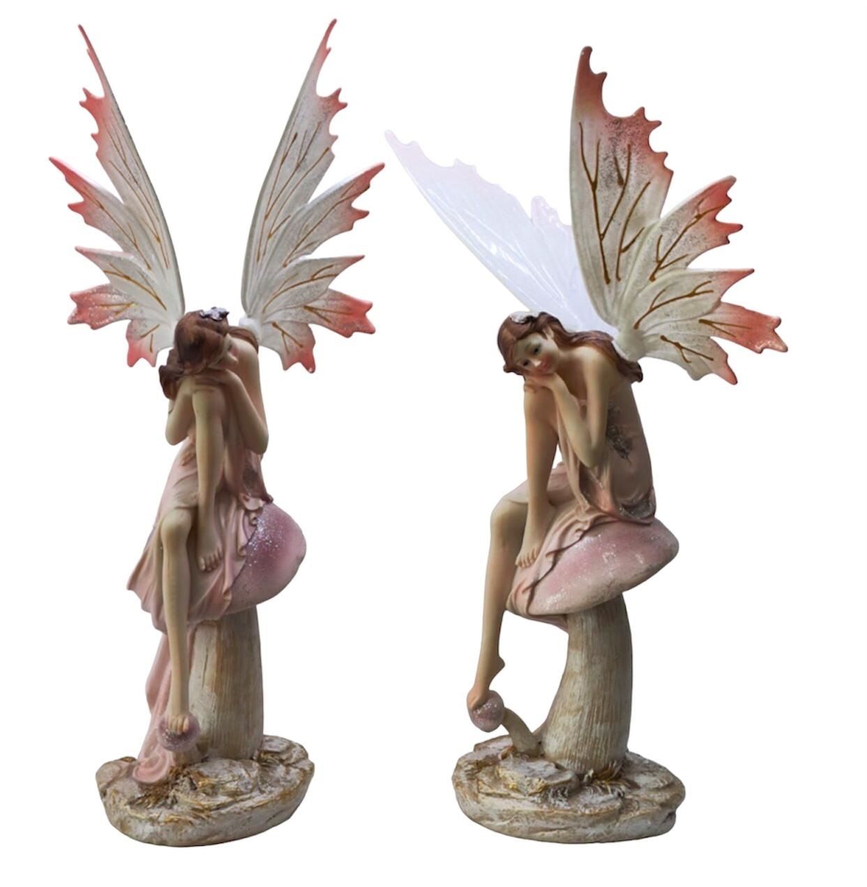 Dekoratif Mantar Üstünde Oturan Peri Tasarımlı Polyester Biblo (25 cm)