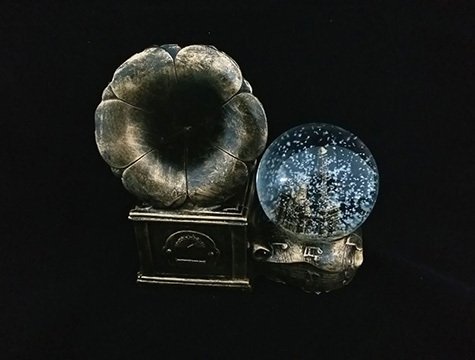 Dekoratif Gramofon Işıklı Renk Değiştiren Kar Küresi