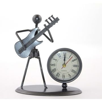 Metal Gitar Çalan Müzisyen Tasarım Masa Saati (15 cm x 12 cm)