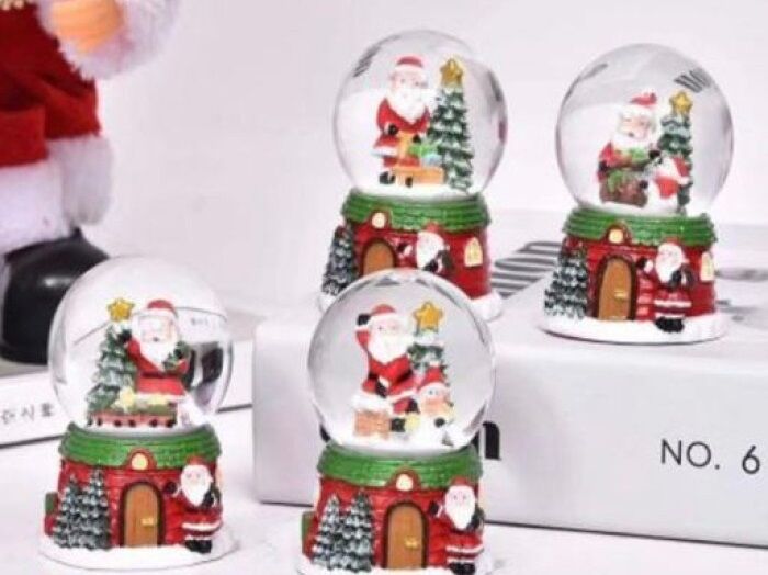 Mini Noel Baba Ve Çam Ağacı Dekoratif Yılbaşı Cam Kar Küresi