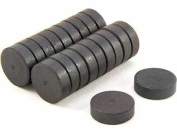 Siyah Minik Mıknatıs 12 mm x 4 mm (69 Adet)