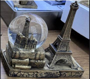 Işıklı Dekoratif Paris Eyfel Kum Saati Kar Küresi