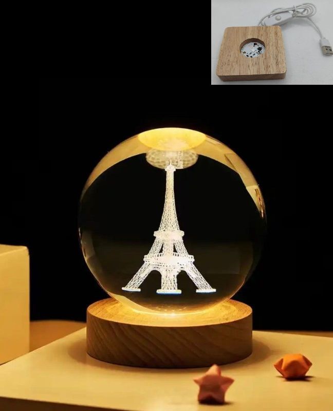 Dekoratif Ahşap Kare Altlıklı Eyfel Kulesi Işıklı Cam Küre (6 cm)