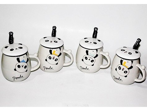 Sevimli Panda Tasarımlı Seramik Kaşıklı Kapaklı Kupa Bardak