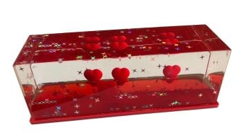 Dekoratif Batmayan Kalpler Tasarımlı Kırmızı Kalpler Biblosu