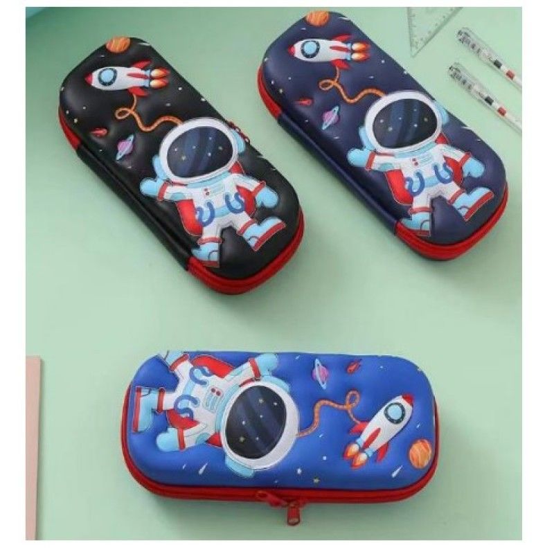 3D Figürlü Astronot Kalem Kutusu