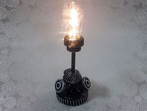 Retro Tasarımlı Dekoratif Masa Lambası