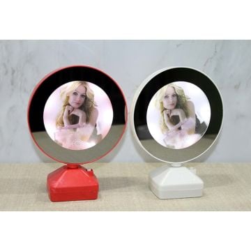 Yuvarlak Led Fotoğraf Çerçeve Ayna Işıklı Gece Lambası (19 cm x 14 cm)