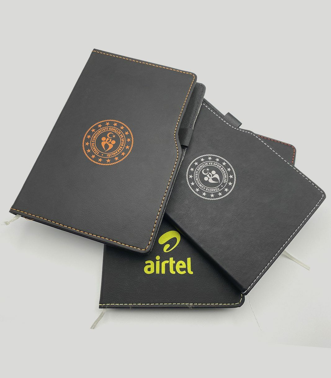 Renkli Dikişli Suni Deri Kalem Koymalı Sihirli Defter