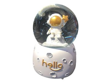 Işıklı Müzikli Kar Püskürten Oturan Astronot Cam Kar Küresi