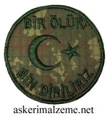 Türk Bayrağı ''Bir Ölürüz Bin Diriliriz'' Kamuflaj Renk Patch, Peç Model