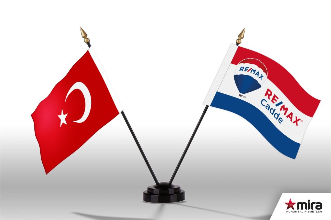 Bayrak ( Masa 2 li ''V'' ) 300TL+kdv