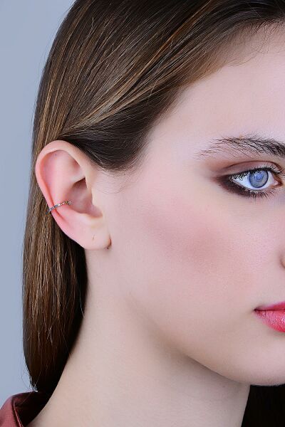 Gümüş rodyumlu renkli taşlı sıkıştırmalı kıkırdak küpe ear cuff SGTL11964RODAJ