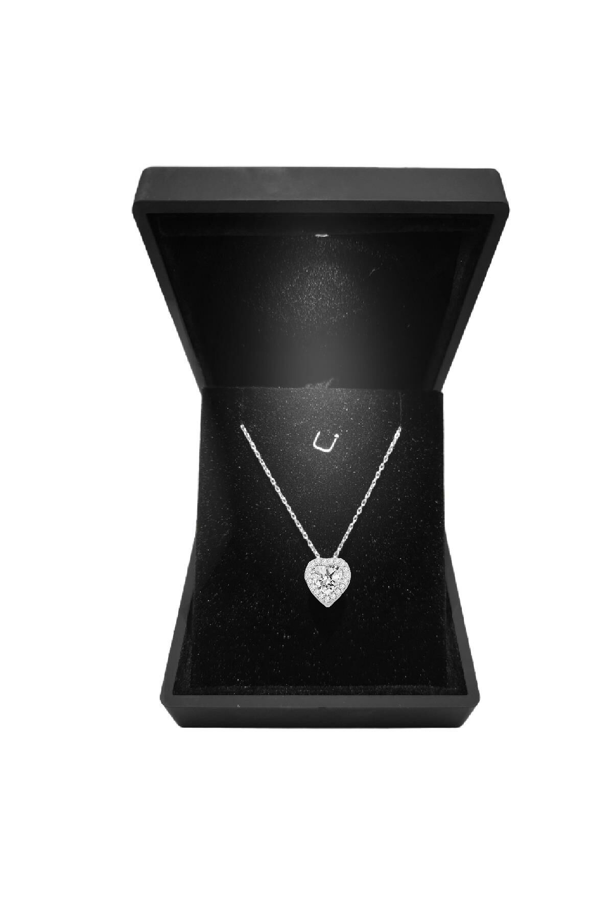 Işıklı kutuda Gümüş rodyumlu pırlanta modeli zirkon taşlı kalp kolye SGTL12398BEYAZ