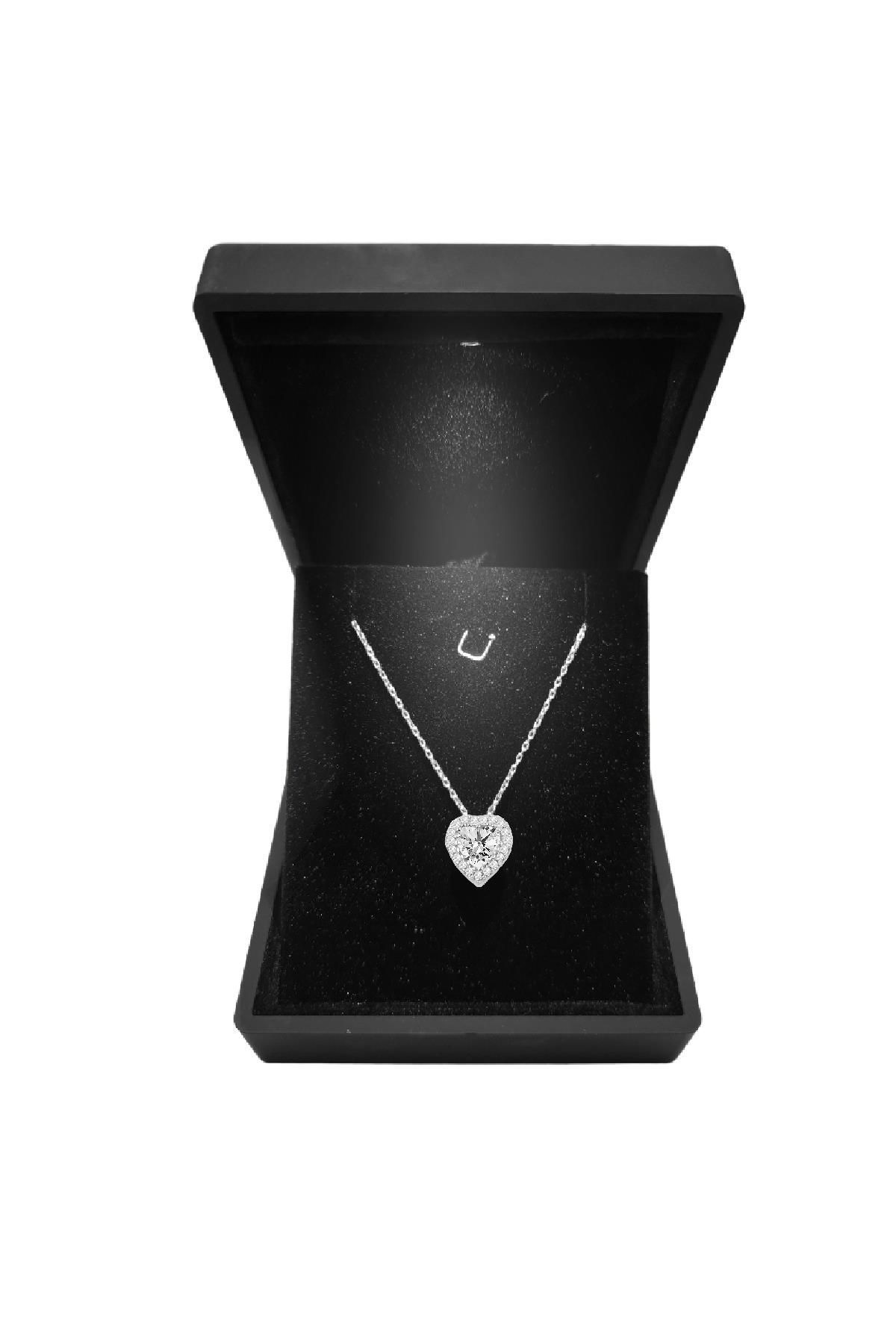 Işıklı kutuda Gümüş rodyumlu pırlanta modeli zirkon taşlı kalp kolye SGTL12398BEYAZ