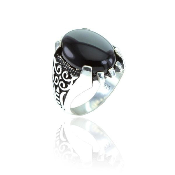 Men's Ring with Onixs stone
