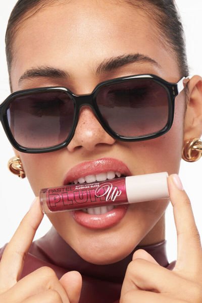 Pastel Plump Up 207 Mariposa Extra Hydrating Plumping Gloss - Dolgunlaştıran Dudak Parlatıcısı 5.3 ml