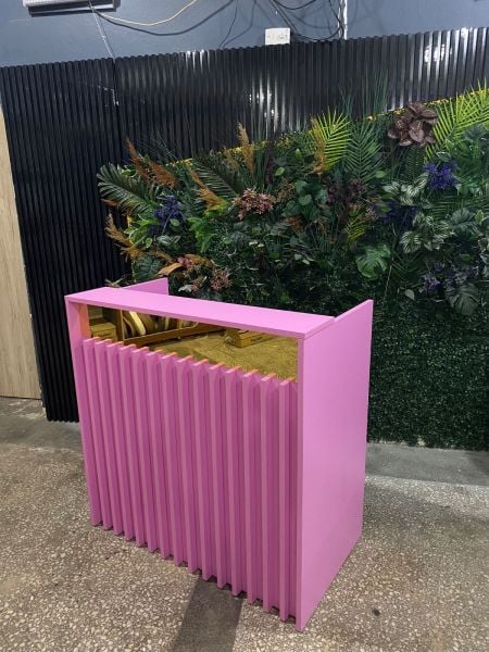 Cosmo  Pembe Karşılama Bankosu
