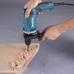 Makita HP1631 Darbeli Matkap (710 W)