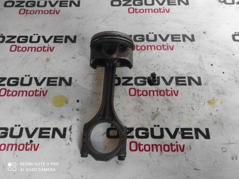 Volkswagen Passat 1.4 Tsi Piston Kolu