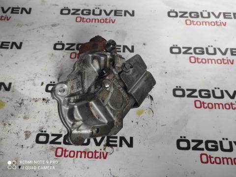 Bmw E90 177'lik Mazot Pompası
