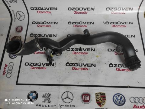 Volkswagen Golf 1.4 Tsi Turbo Borusu