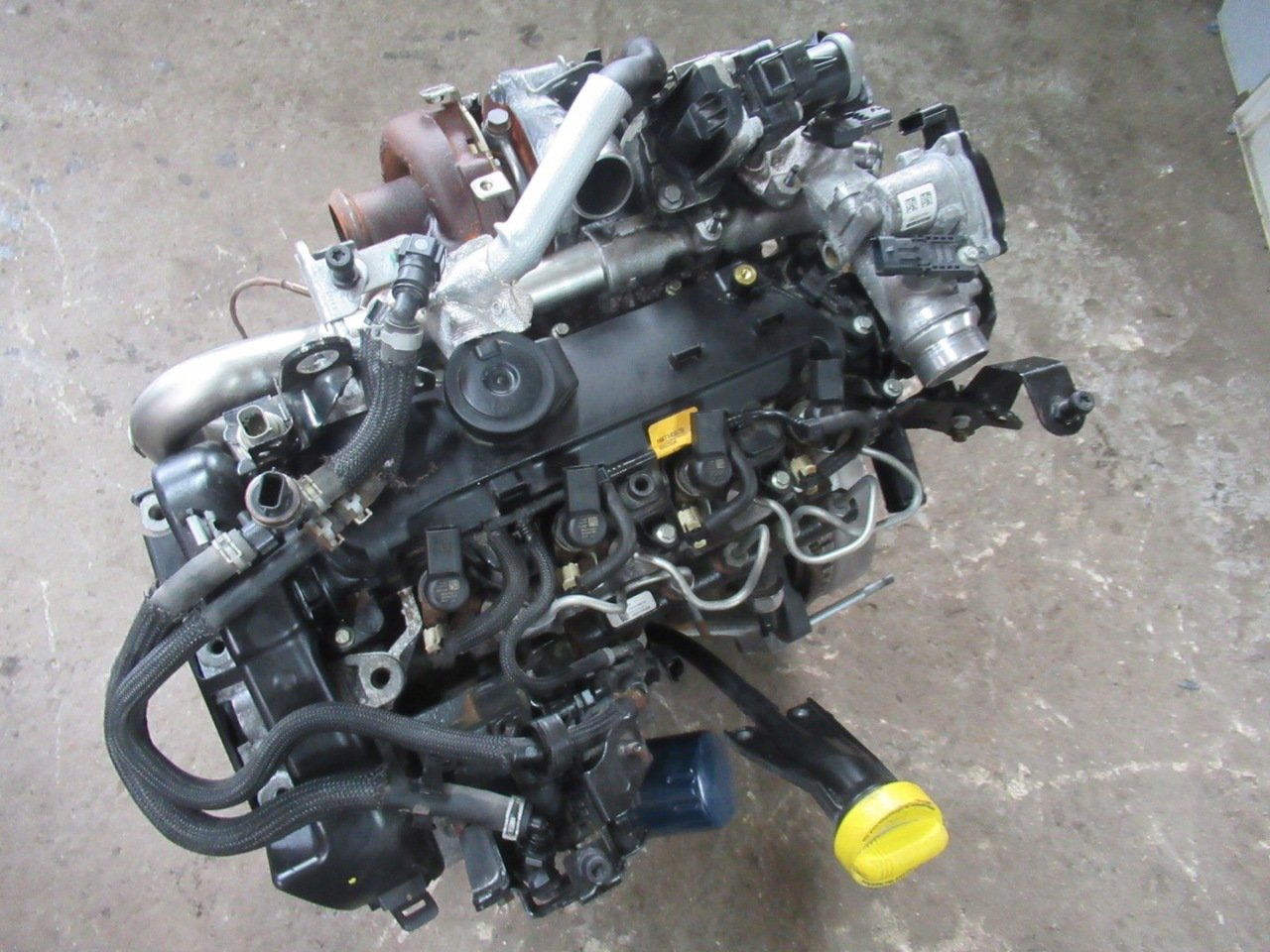 Renault Kadjar 1.5 Dcı K9kf647 Yarım Motor