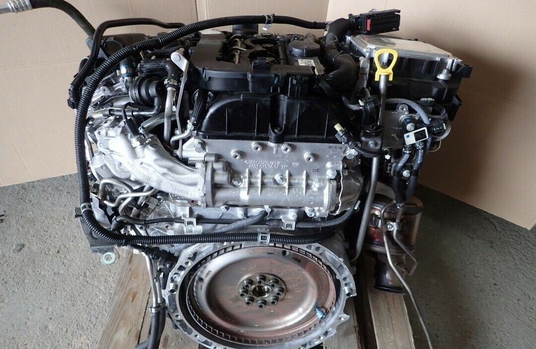 Mercedes SLC Çıkma Motor