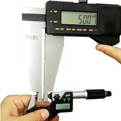 330-15 Serisi Büyük Tek Çene Dijital Kumpas 0-3000/0,01mm/inch