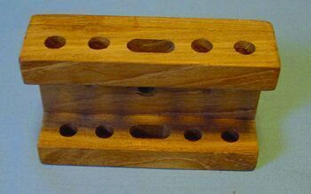 Kalem Tutacağı,Ahşap