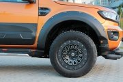 Ford Ranger T8 2019+  Çamurluk Kaplama Seti (Park Sensörlü Model )