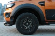 Ford Ranger T8 2019+  Çamurluk Kaplama Seti (Park Sensörlü Model )