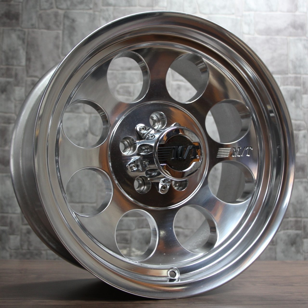 Mickey Thompson 16X8.0 5x114.3 Classic III ET0