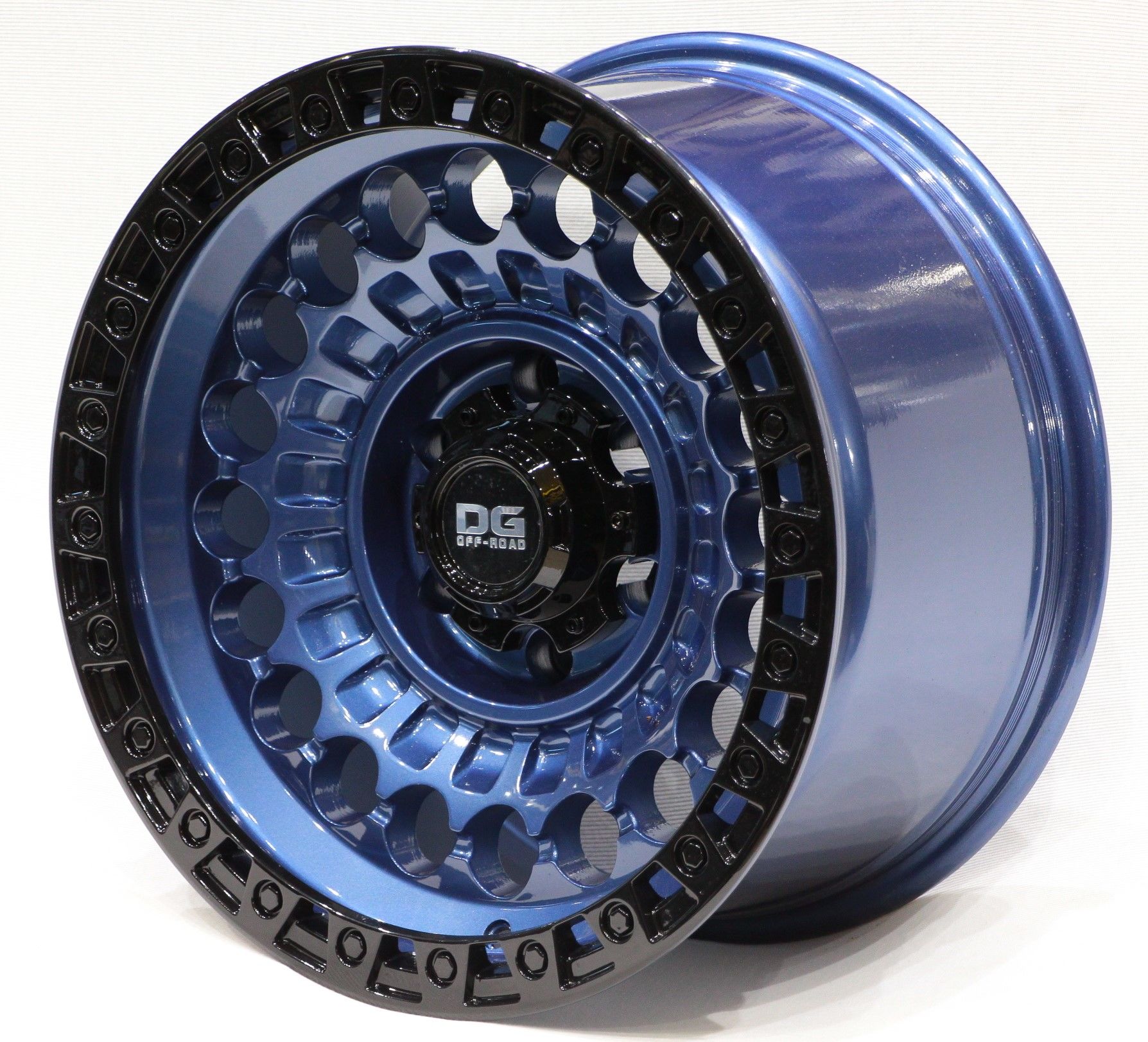 DG 55220 17X9.0 6X139.7 ET-12 Blue Black Lip