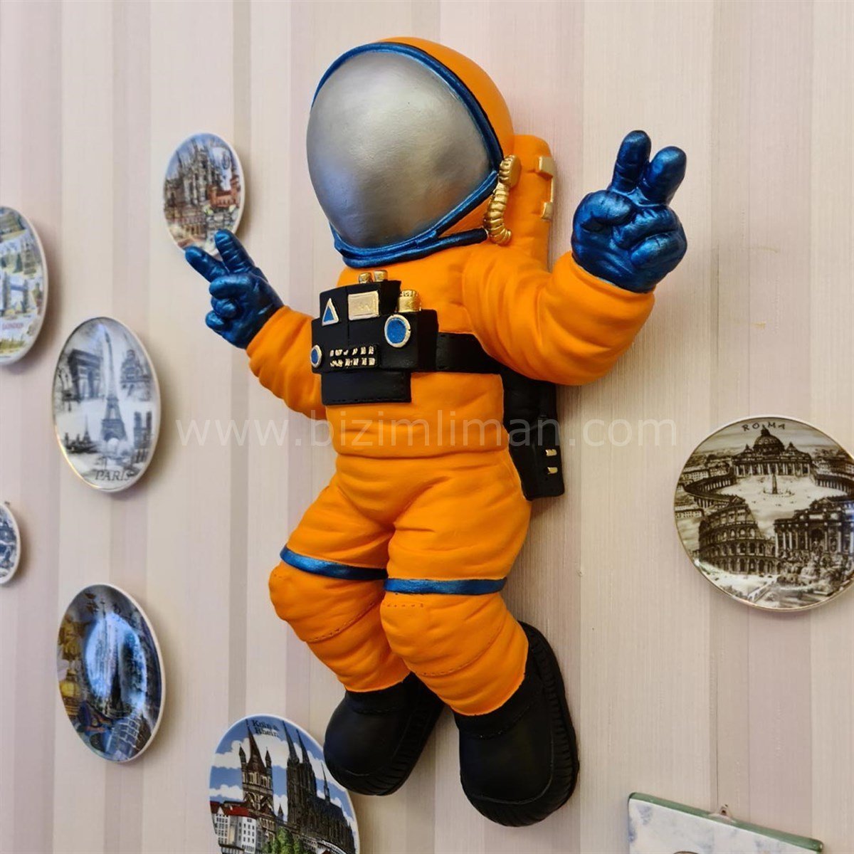Astronot Biblo Heykel Turuncu