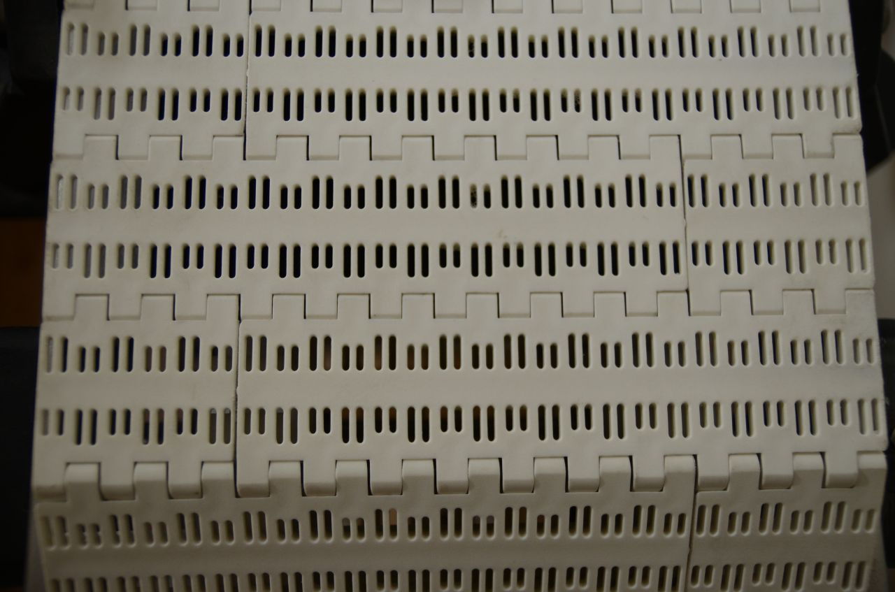 981 - 50,8 mm Kolay Temizlenebilir Süzgeçli Hasır Bant