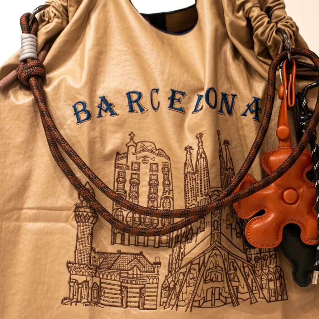 Büyük Boy Günlük veya Plaj Hafif Kadın Çanta 21-K Barcelona Bole (Kahve)