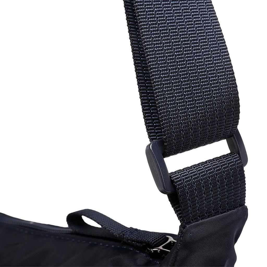 Smart Bags Yumuşak Kumaş Askılı Postacı Kadın Çantası 8729 Lacivert