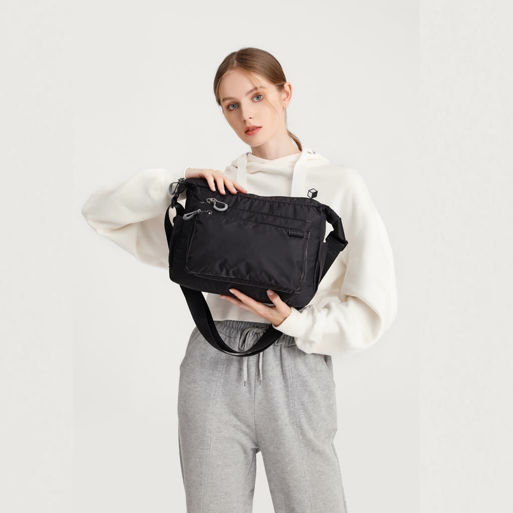 Smart Bags Ekstra Hafif Kumaş Kadın Postacı Çantası 3146 Gri