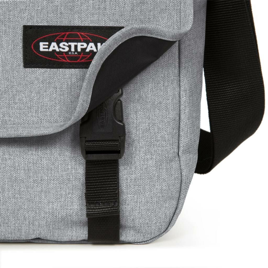Eastpak Delegate+ Omuz Askılı Postacı Çantası Füme EK00026E3631