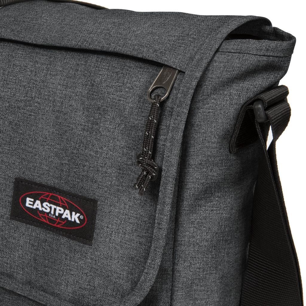 Eastpak Delegate+ Omuz Askılı Postacı Çantası Füme EK00026E77H1